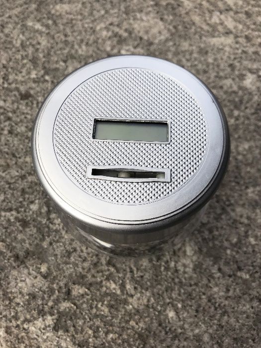 Electronic / Digital Piggy Bank - Digital Coin Counter - BRAND NEW64550505303555122