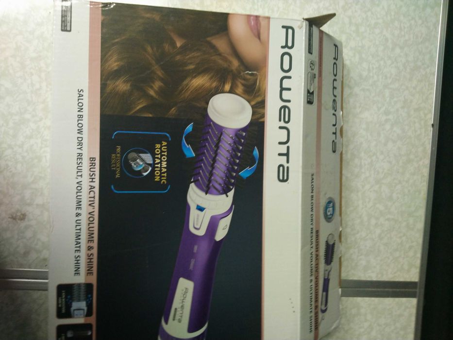 Lokówko-suszarka do włosów 2w1 Rowenta Brush Activ CF9530