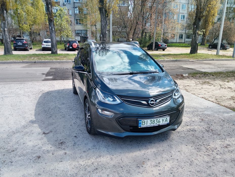 Продам Opel Ampera-e