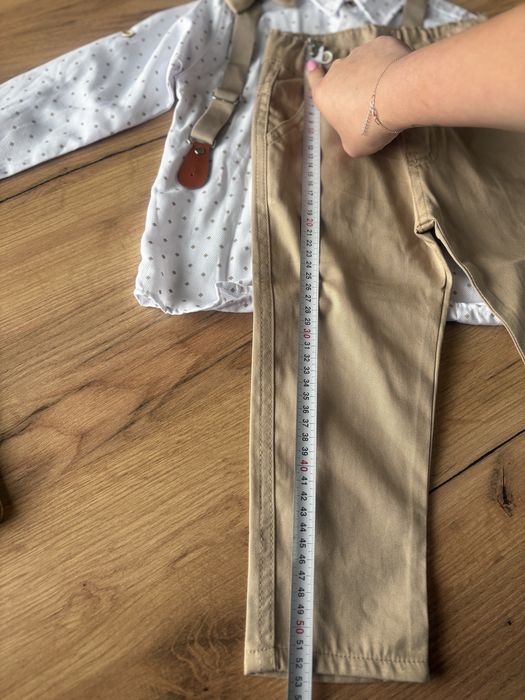 Elegancki komplet chlopiecy z mucha i szelkami