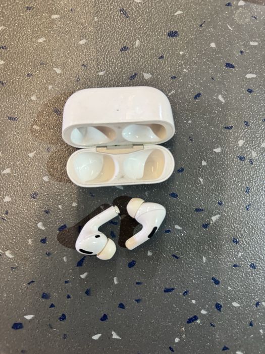 Apple AirPods Pro