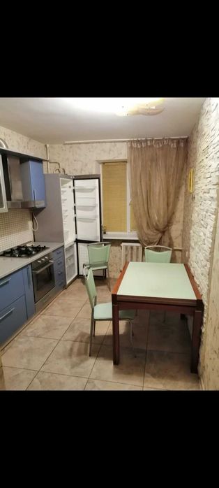 Здам 2-х кімнатну квартиру в  Чабанах поруч метро Теремки