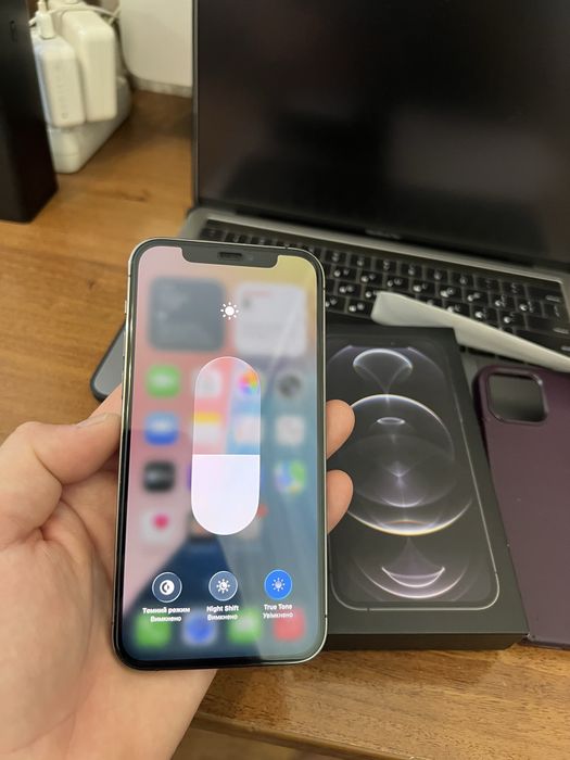 iPhone 12pro 256gb АКБ100%.Як новий!комплект