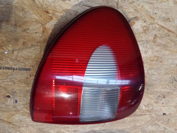 Lampa/ reflektor tylny lewy prawy Chrysler Voyager