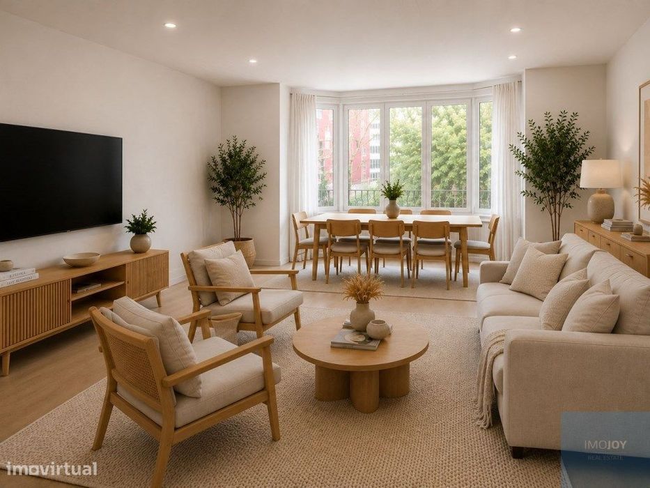 2-Bedroom Apartment in Monte Estoril