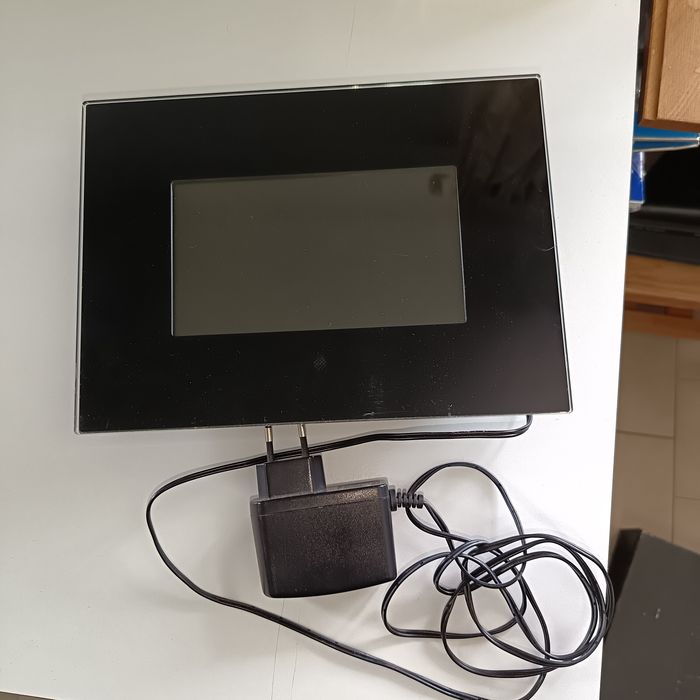 Moldura digital, marca Lacor