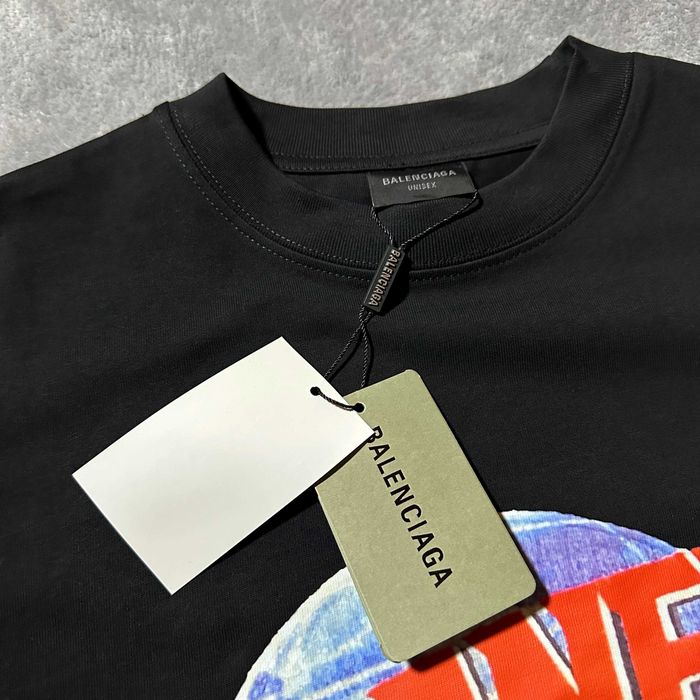 футболка Balenciaga Planet Earth S M L
