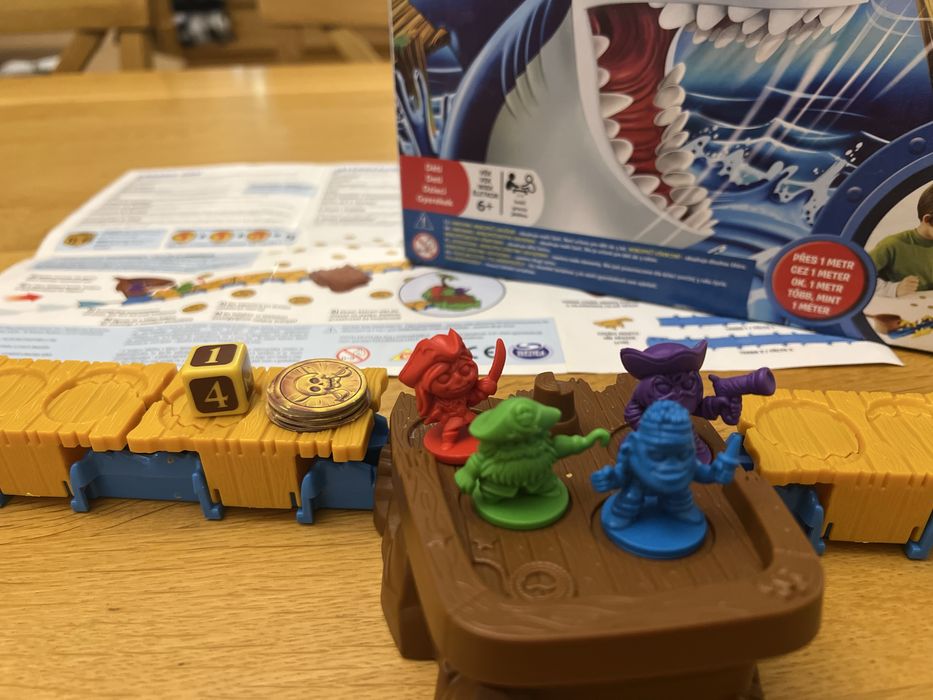 Gra planszowa Shark Mania