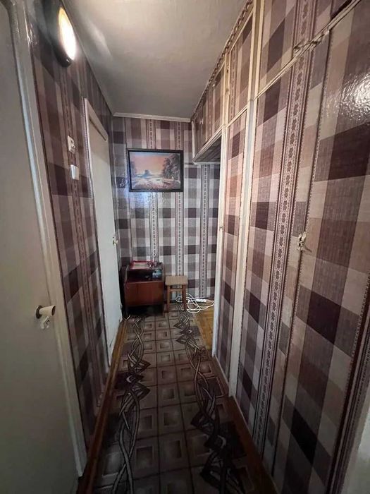 Однокімнатна квартира, Каскад, поруч ТЦ Арсен та Епіцентр