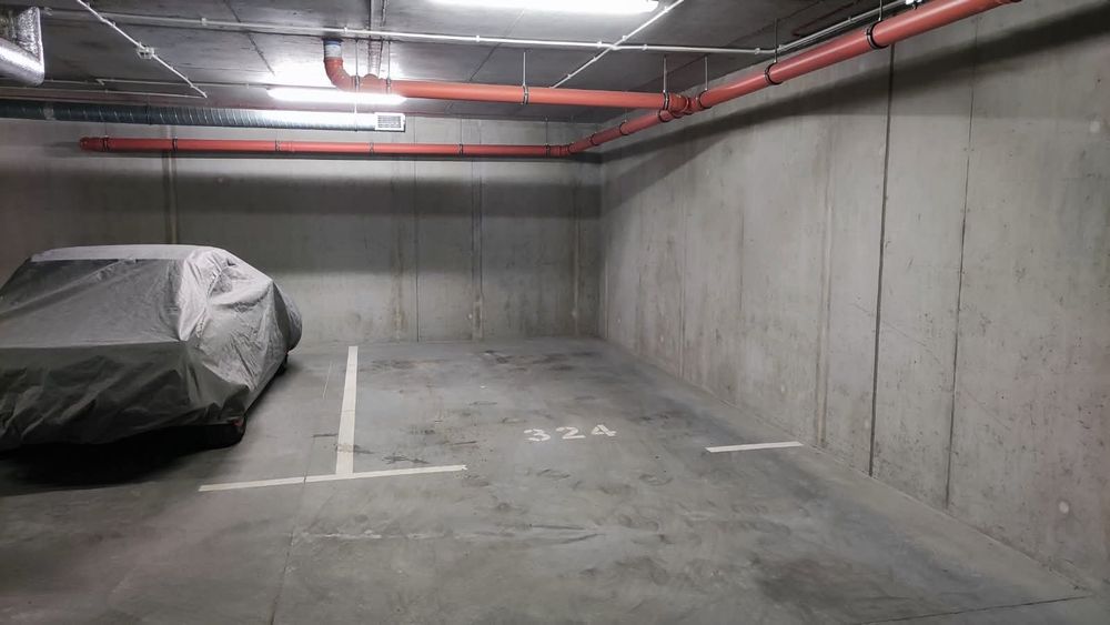 Sprzedam miejsce postojowe w garażu podziemnym, ul. Przewóz 32H - Widok 2