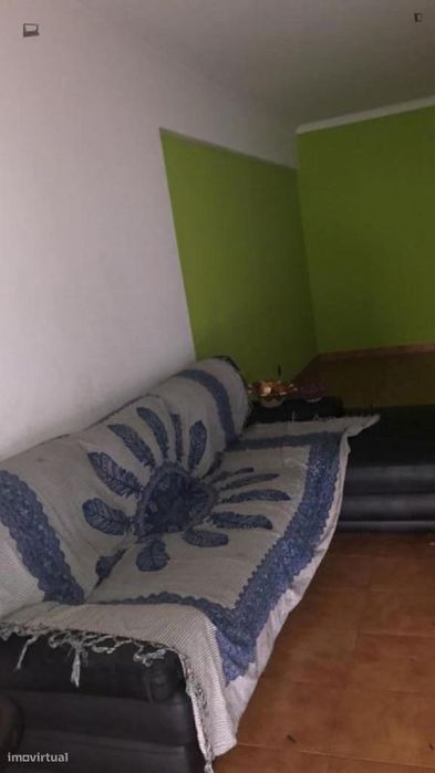 Quarto - localizado em Lisbon