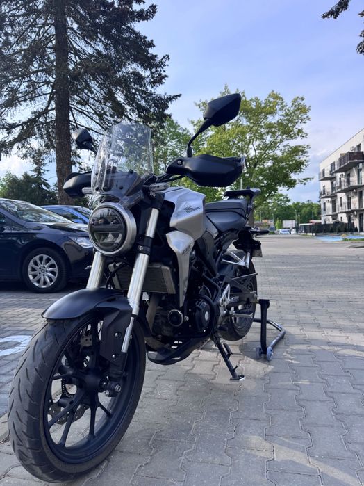 Sprzedam HONDA cb300r
