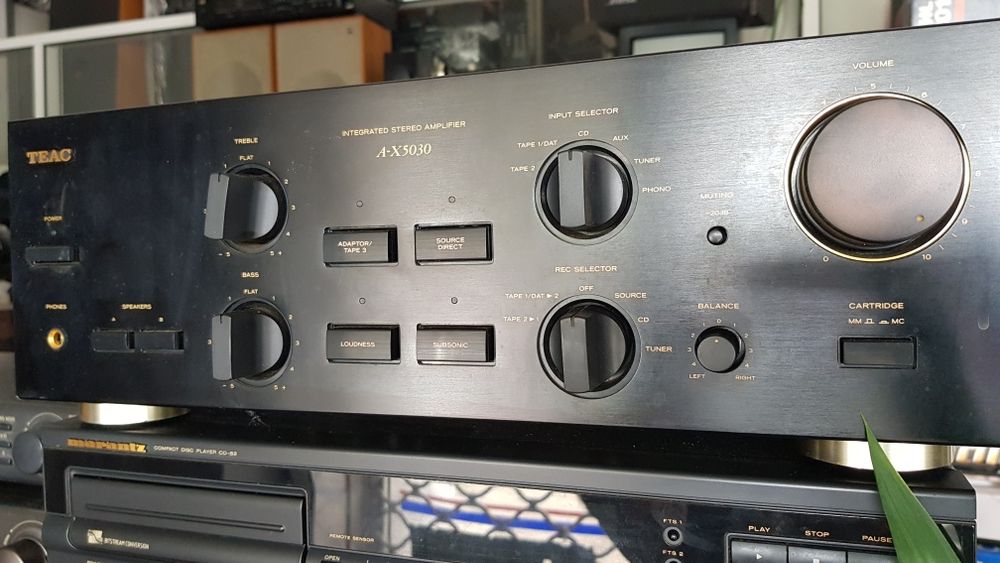 Amplificador Teac - A-X5030