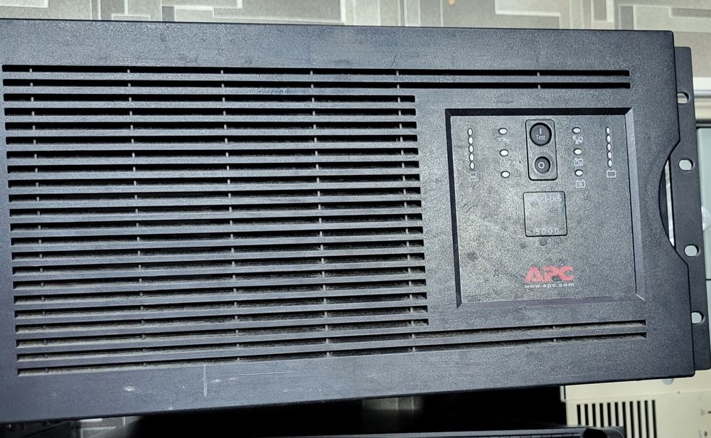 дбж Aps Smart-UPS 5000