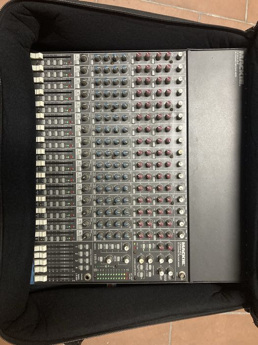 Mesa de mistura Mackie cr1604 vlz