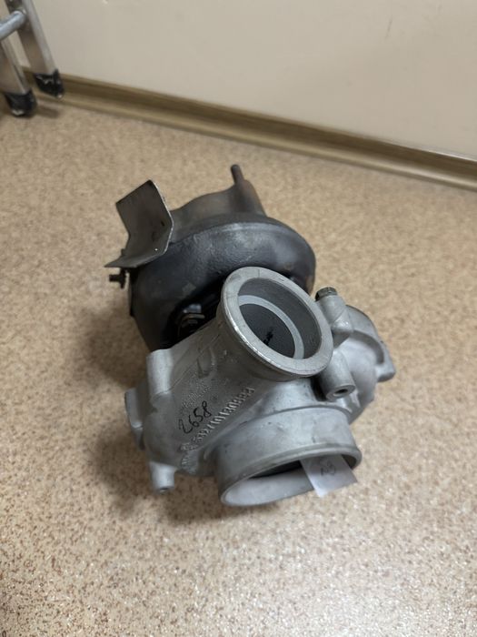 Продам турбіну двигуна Mercedes OM926 53271013088