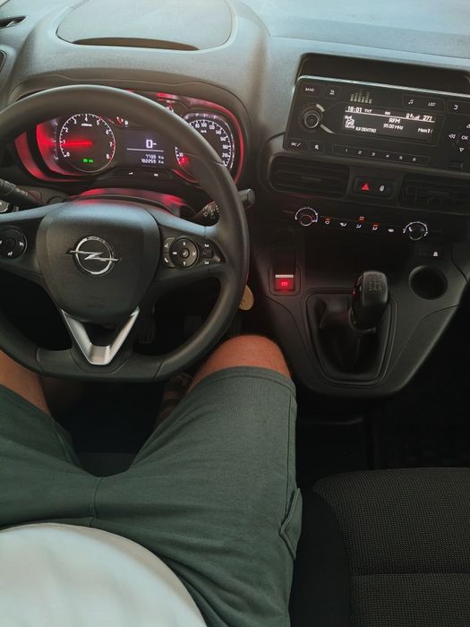 Opel Combo Impecável