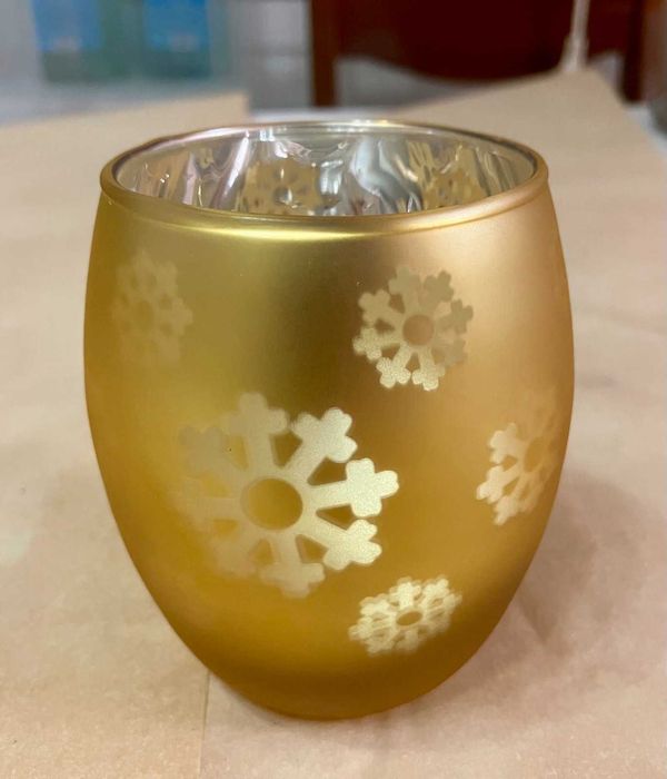 Подсвечники для романтического ужина