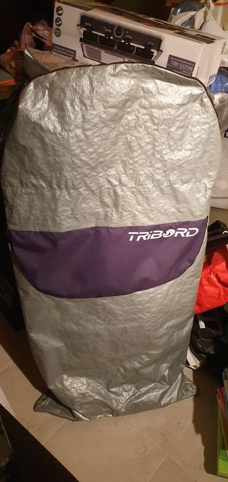 Prancha de bodyboard e mala