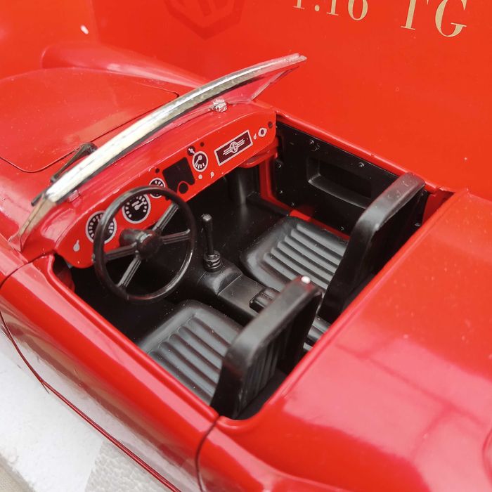 1:16 MGA 1600 Twin Cam - Tonka / Polistil