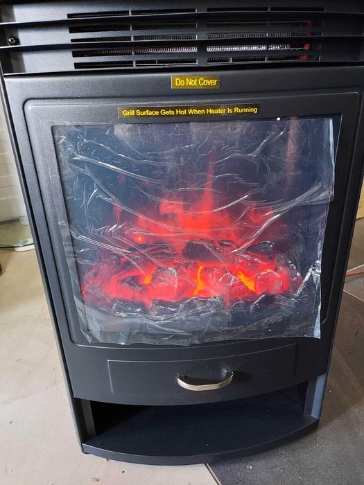 Kominek elektryczny 950/1900W termostat Klarstein Bormio z pilotem