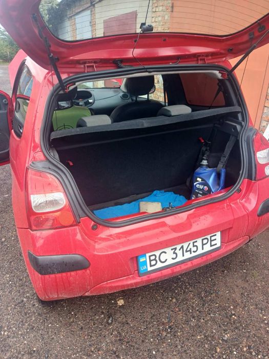 Renault twingo 1.2 бензин