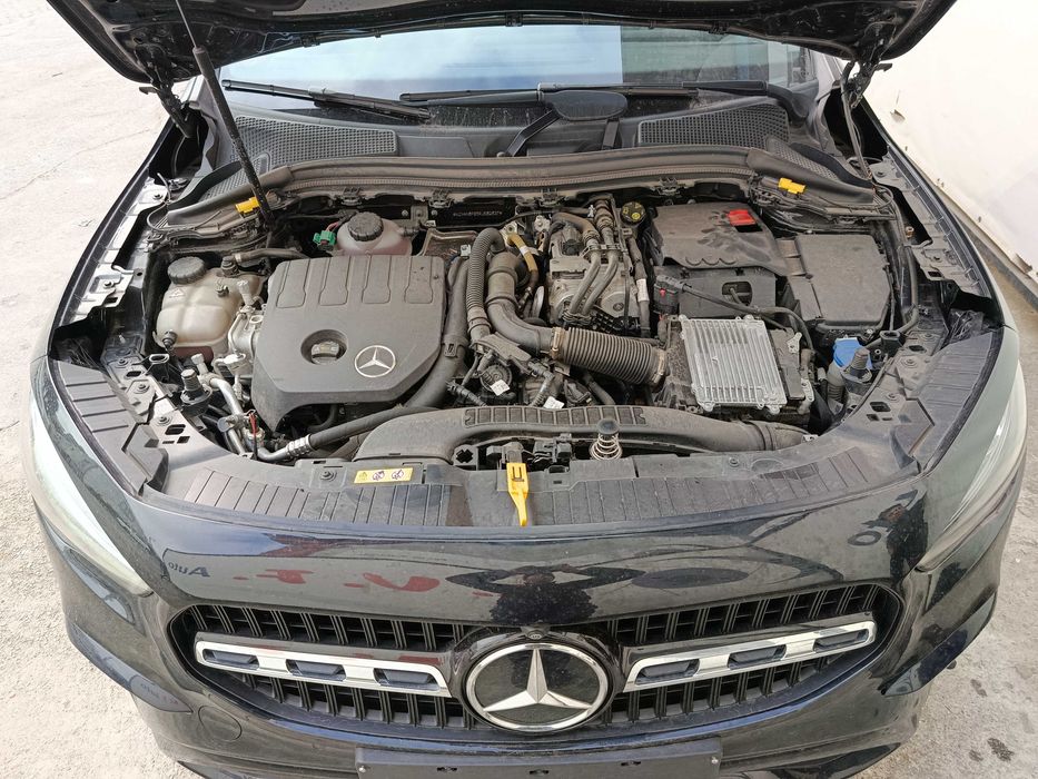 Mercedes GLA 250 E  Plug in AMG Line IVA DEDUTIVEL