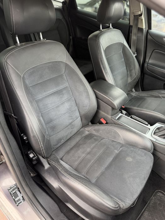 Ford Mondeo 2011 • 2.0 Diesel 140 KM • Automat • Convers+ • Skóry • Alcantara • Hak • Raty• Full wypas !