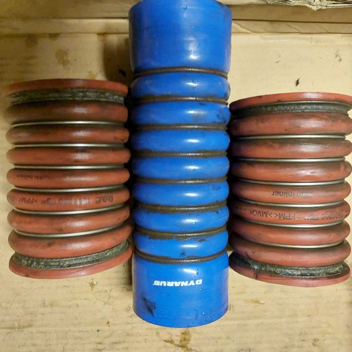 труба патрубокДАФ-MAN TGA интеркулира 8196301-0901