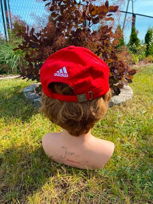 Czapka z daszkiem Adidas Liverpool football cap premier league Red