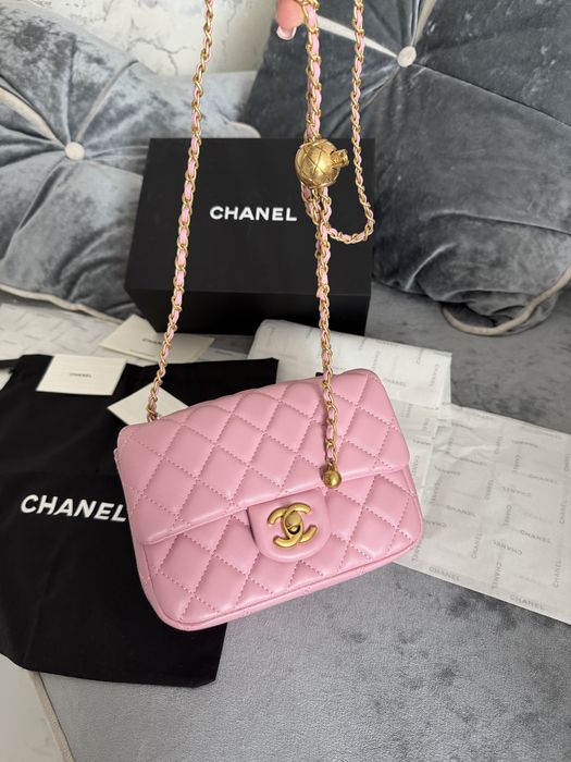 Сумка розовая Chanel