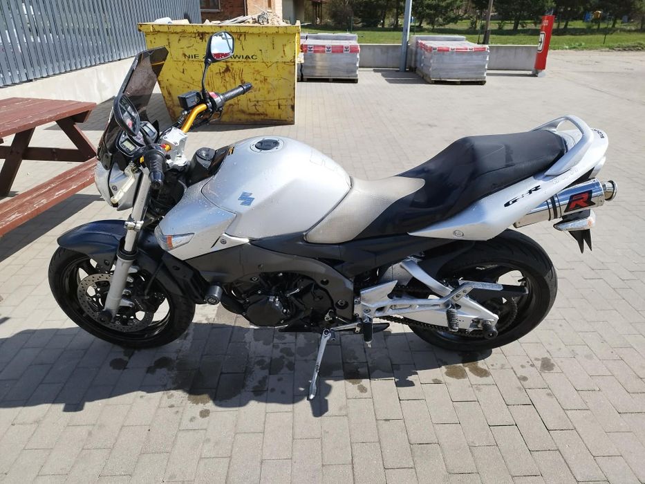 Suzuki gsr 600 2006