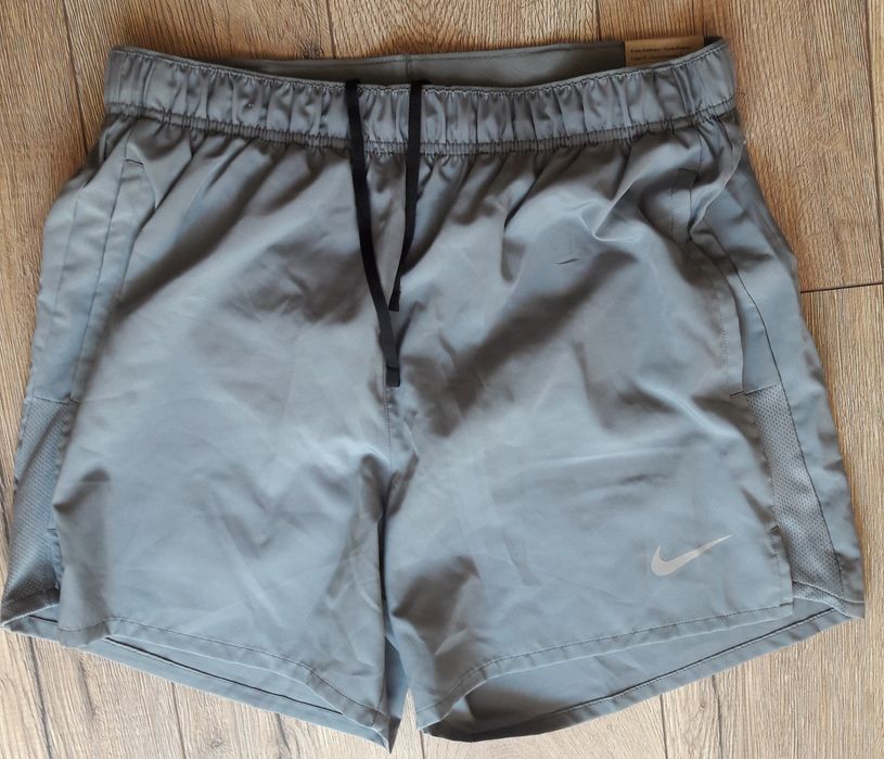 Spodenki do biegania męskie Nike M