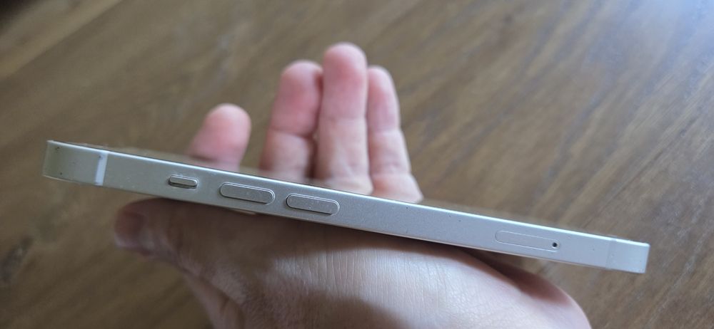 IPhone 14 - stan idealny