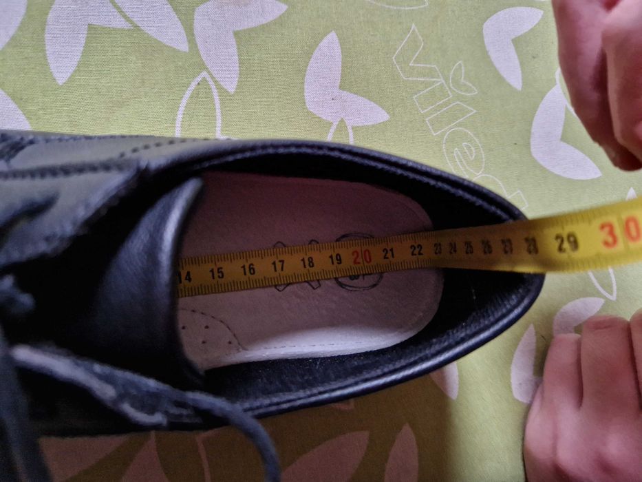 Buty chłopięce komunijne