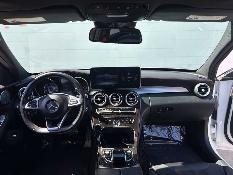 Mercedes-Benz C-Class      2017