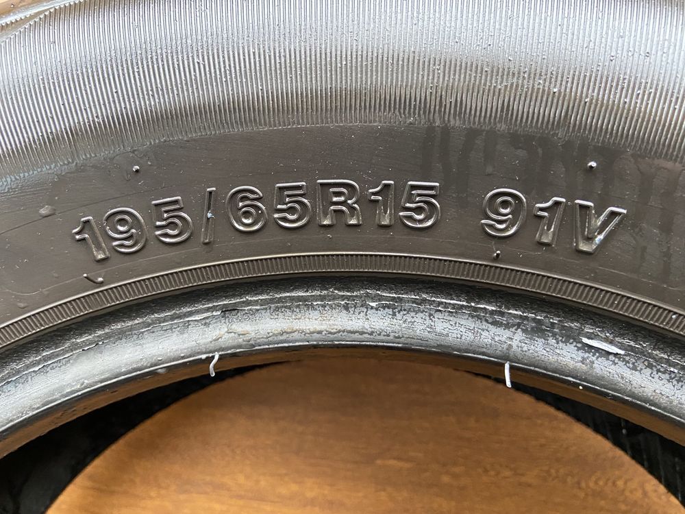 Продам резину Arivo premio arzero 195/65 R15 Літо 2 шт: 950 грн ...