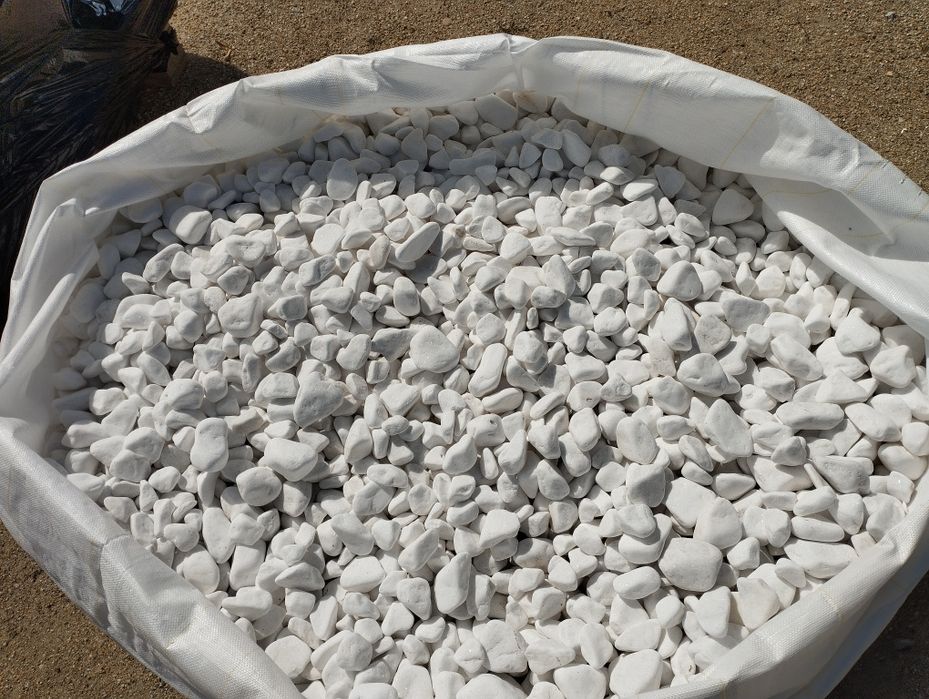 Grysy Otoczaki Kora Antracytowa Dalmatyńczyk Gnejs Otoczaki