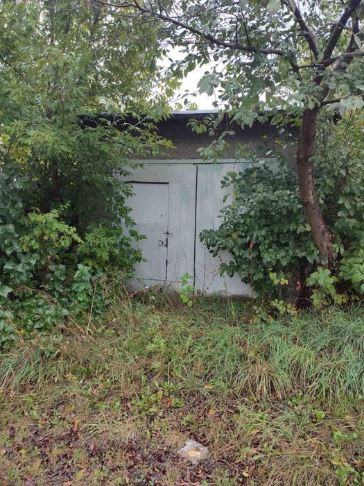 Гараж в гаражному кооперативі