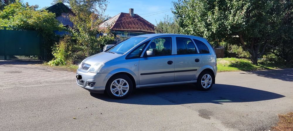 Opel Meriva Газ-Бннзин