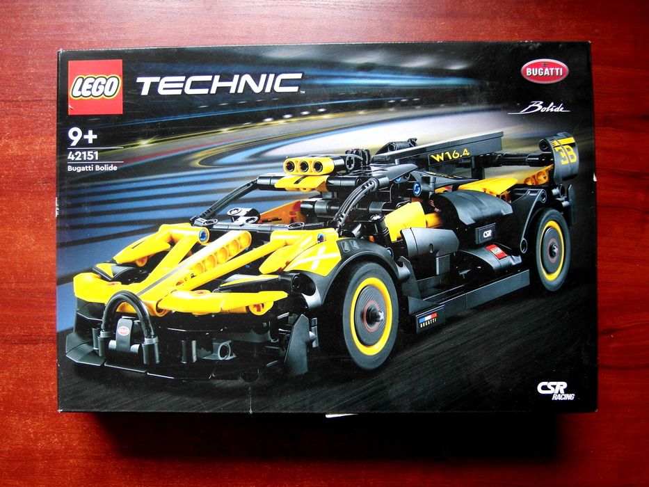 Конструктор LEGO Technic Bugatti Bolide (42151)
