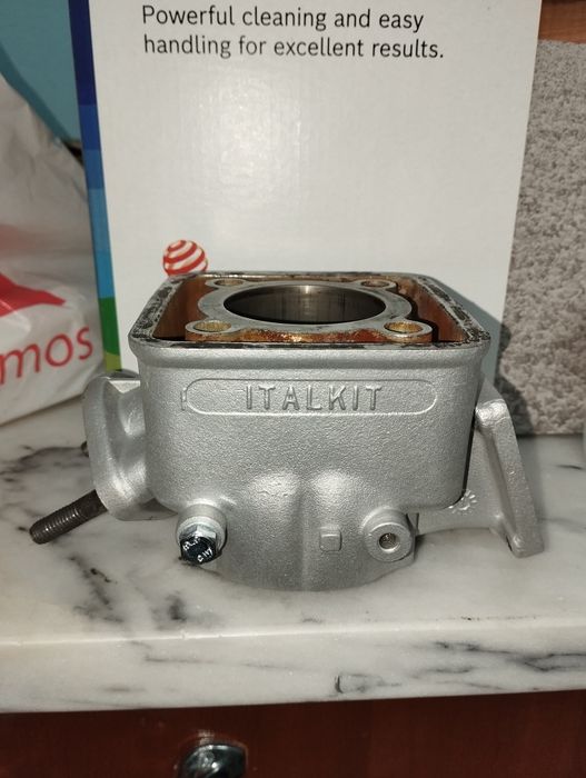 Material Yamaha 50 e Casal 6