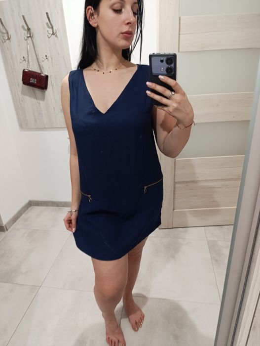Prosta Granatowa Sukienka rozm L