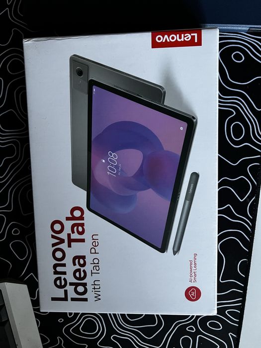 Планшет  Lenovo tab