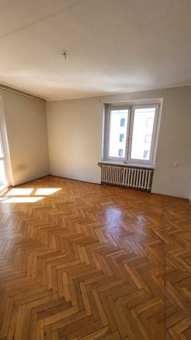 Przestronne | 2 pokoje | Balkon | Blisko centrum | osobna kuchnia