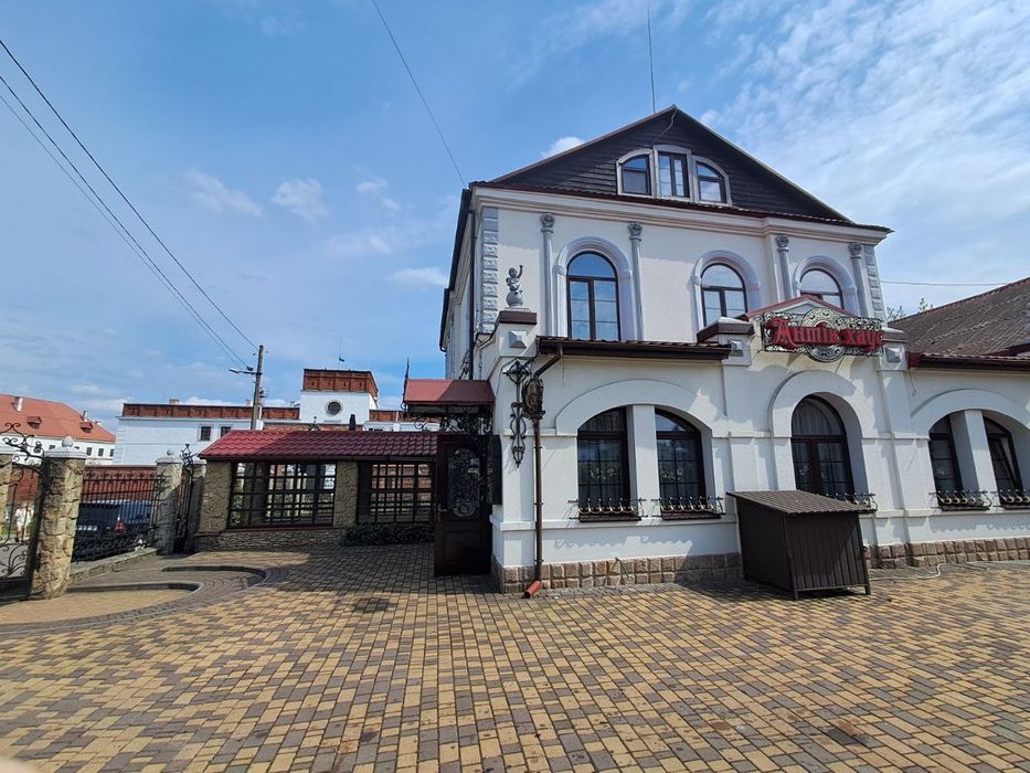 Продаж комерційної історичної нерухомості в м. Дубно