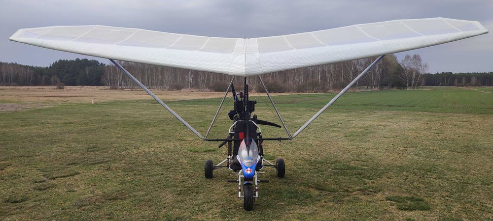 Motolotnia UL 115 Monotrike, skrzydło Aeros Fox 13 TL, silnik Polini Thor 303