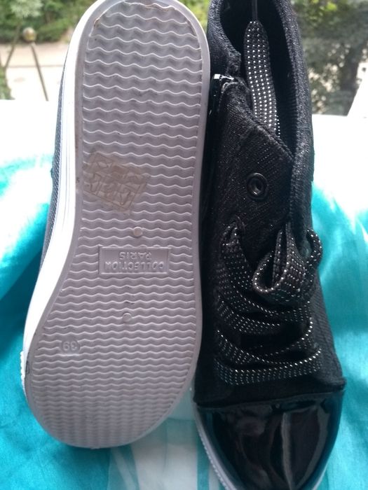 Sneakersy ukryta platforma koturn