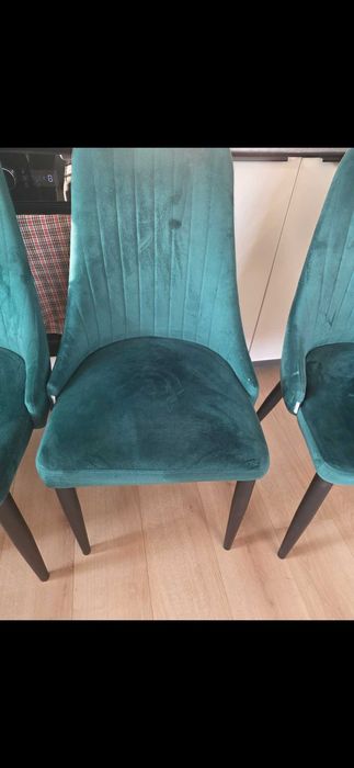 4 Krzesła Louis Welurowe