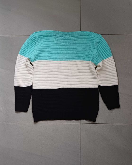Sweter damski r. Uniwersalny